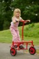 Preview: Mädchen steht auf dem Winther Viking Challenge Step Roller