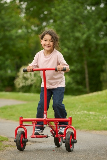 Kinderfahrzeug Aktion