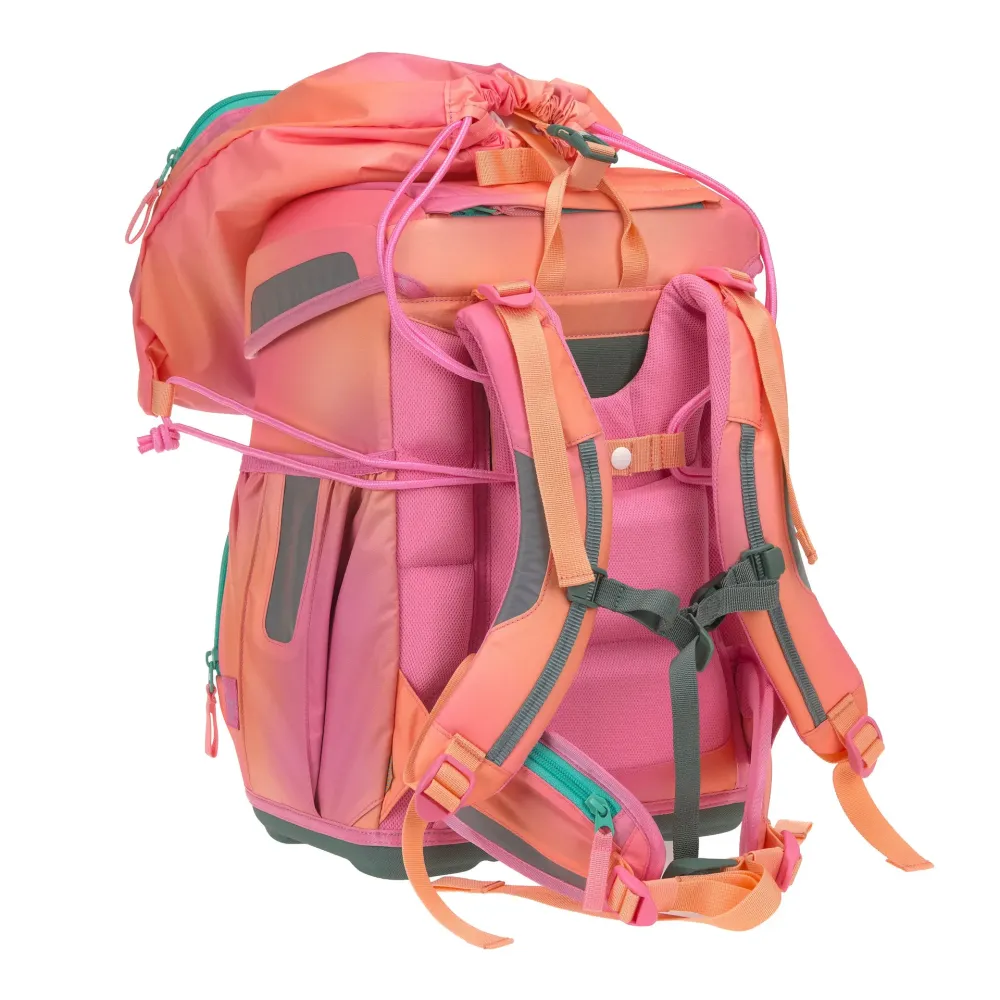 Lässig Schulranzen Turnbeutel bequem befestigt