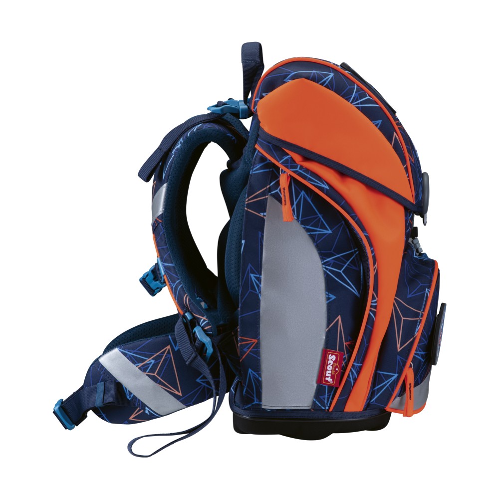 Scout Alpha Offroad Seitenansicht