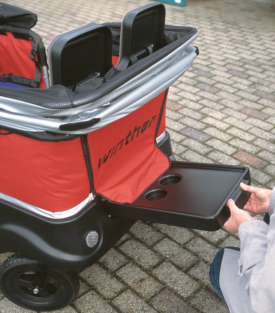 Detail: Klapptablett am Winther Turtle Kinderbus de Luxe
